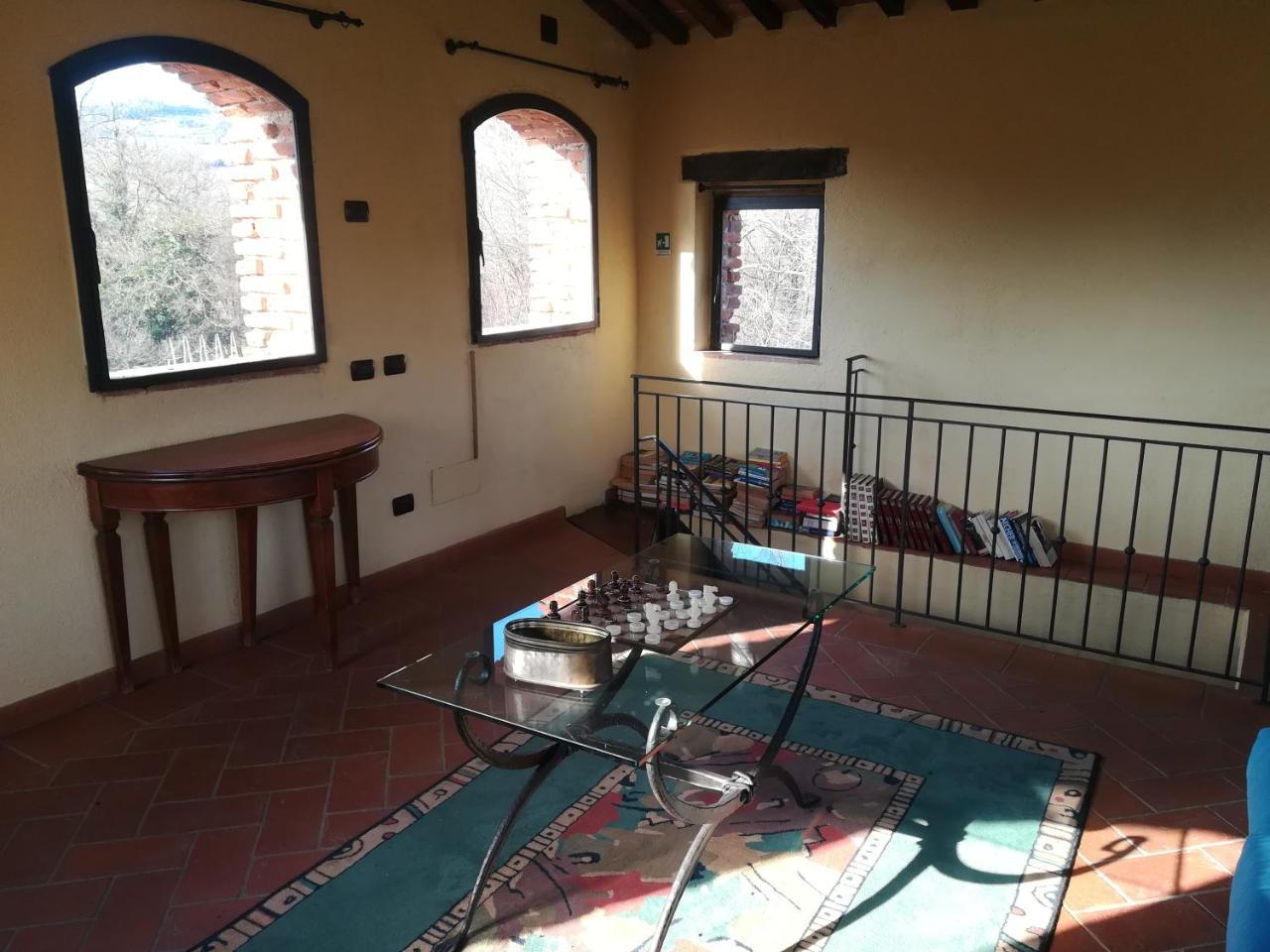 Agriturismo Il Mulino Delle Pile Киусдино Екстериор снимка